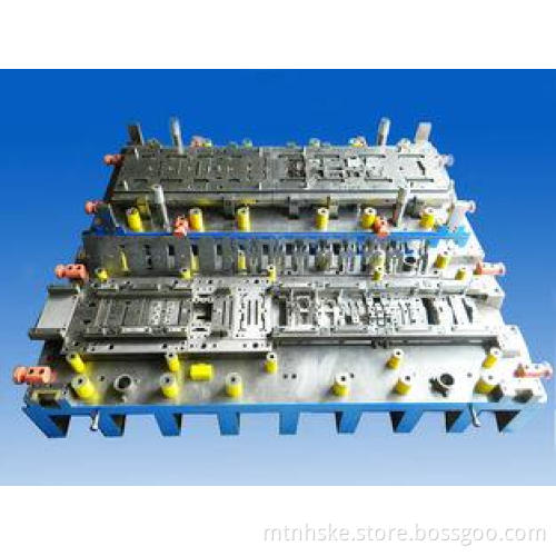 High Precision Automotive Stamping Die 6500kg , AISI D2 / J